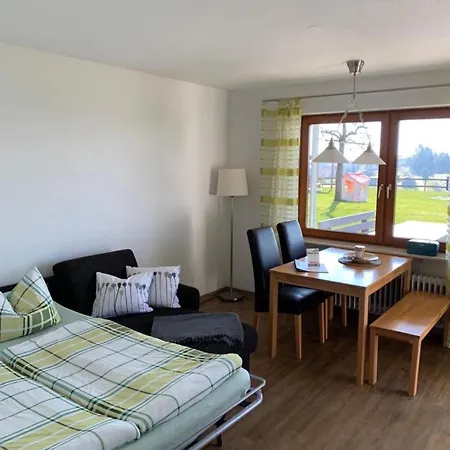 Raither Apartament *