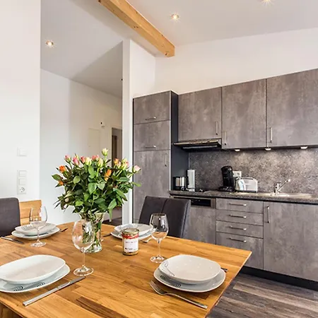 Apartament Raither *