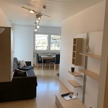 Raither Apartament *