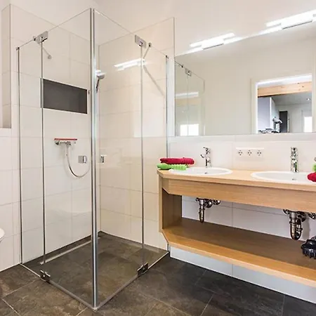 Apartament Raither *