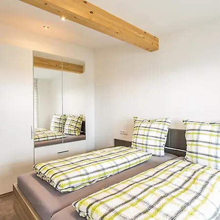 Raither דירה אימנשטאדט אם בודנזה